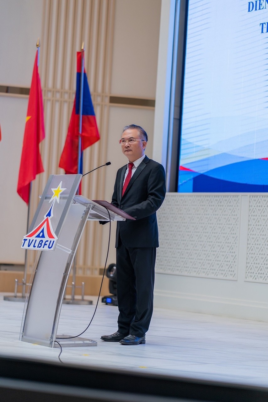 Để việc học tiếng Việt trở nên hấp dẫn đối với con em, thế hệ trẻ kiều bào tại Udon Thani, Thái Lan Để việc học tiếng Việt trở nên hấp dẫn đối với con em, thế hệ trẻ kiều bào tại Udon Thani, Thái Lan