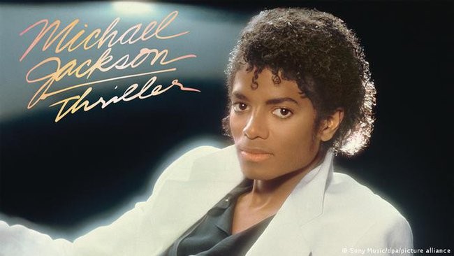 Hết hồn vì những bản sao giống như khuôn đúc ông hoàng nhạc pop Michael  Jackson  TinNhaccom