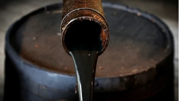 Giá xăng dầu hôm nay 1/9: Dầu Brent và WTI cùng lao dốc