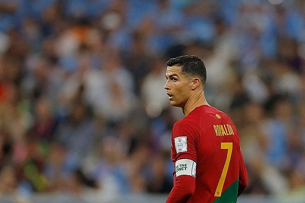 C.Ronaldo bị xếp vào đội hình tệ nhất vòng bảng World Cup 2022