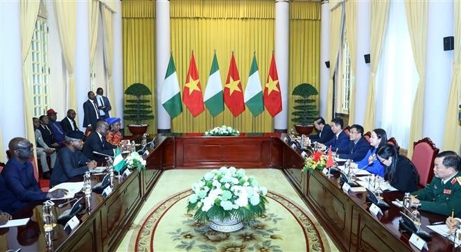 Vietnam, Nigeria Vice Presidents hold talks, seeking measures to deepen relations