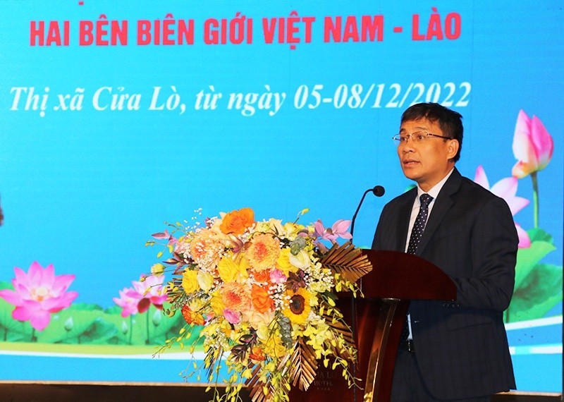 Conference to disseminate knowledge on policies and laws for village chiefs of Vietnam-Laos border