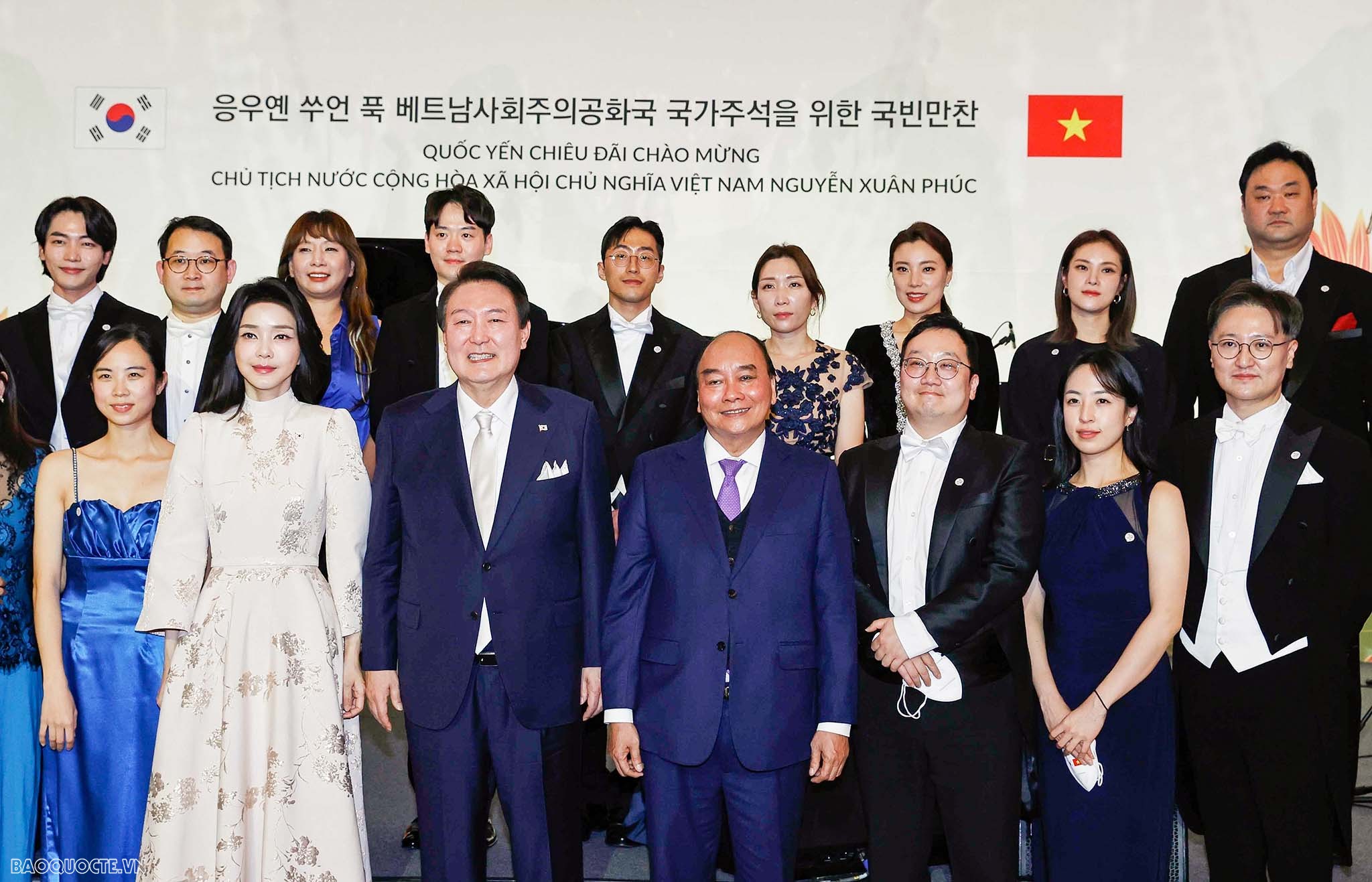 Những hình ảnh nổi bật trong chuyến thăm cấp Nhà nước Hàn Quốc của Chủ tịch nước Nguyễn Xuân Phúc