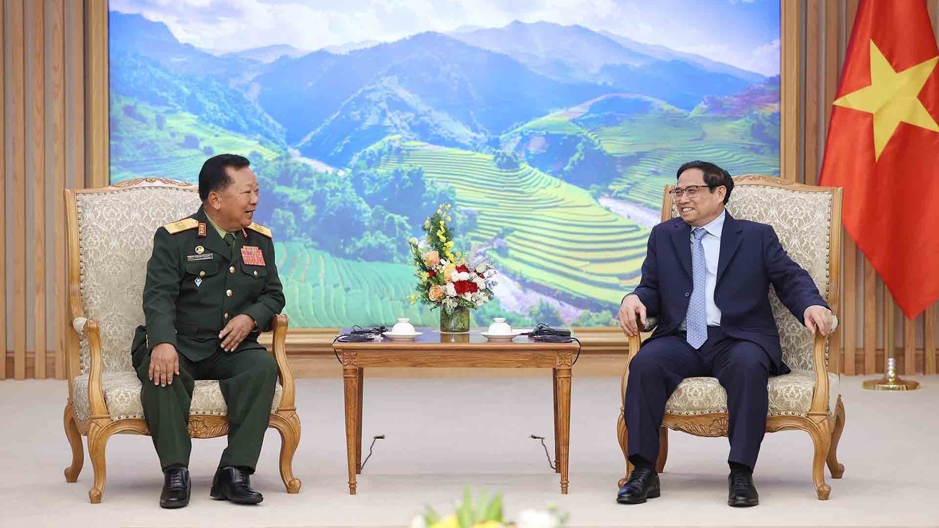 Hợp tác quốc phòng luôn là một trong những trụ cột rất quan trọng trong quan hệ Việt Nam-Lào