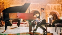 Nghệ sĩ dương cầm Lưu Hồng Quang và món quà đặc biệt dành tặng Hà Nội
