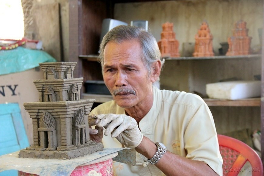 Cham pottery craft on UNESCO safeguard list