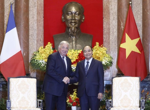 President Nguyen Xuan Phuc receives French Senate President