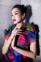 Sao Việt: Hoa hậu Đỗ Thị Hà đẹp sắc sảo, Lương Thùy Linh diện đồ thanh lịch