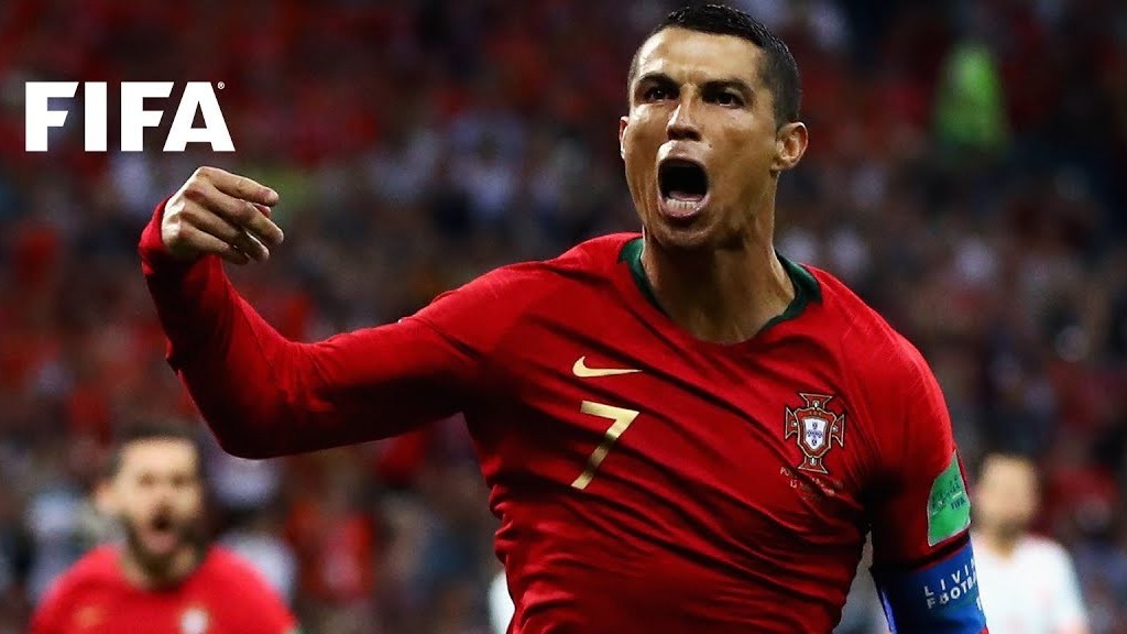 FIFA làm video tri ân cầu thủ siêu sao Cristiano Ronaldo