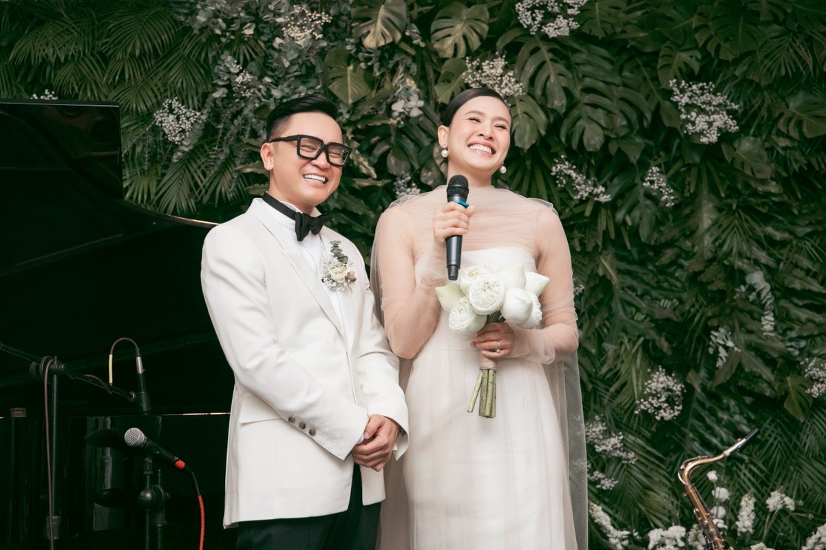 Hà Kiều Anh làm MC đám cưới hoa hậu Dương Mỹ Linh và chồng doanh nhân