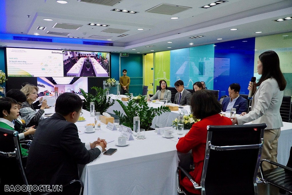Lễ công bố ấn phẩm 'Môi trường kinh doanh tại Việt Nam giai đoạn 2022-2023'
