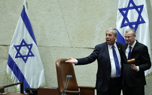 イスラエルは国会の新しい議長を迎え、ウクライナは「たくさん」の援助金を受け取り、SCOは訓練を計画している