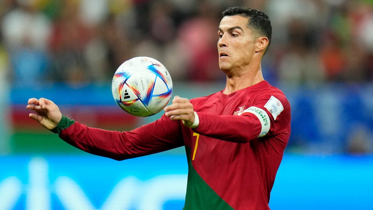 C.Ronaldo sắp sang Saudi Arbia chơi bóng?