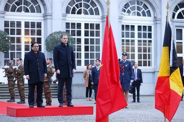 Prime Minister Pham Minh Chinh, Belgian counterpart Alexander De Croo hold talks in Brussels