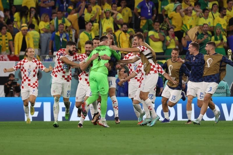 Croatia đánh bại Brazil trên chấm phạt đền ở tứ kết