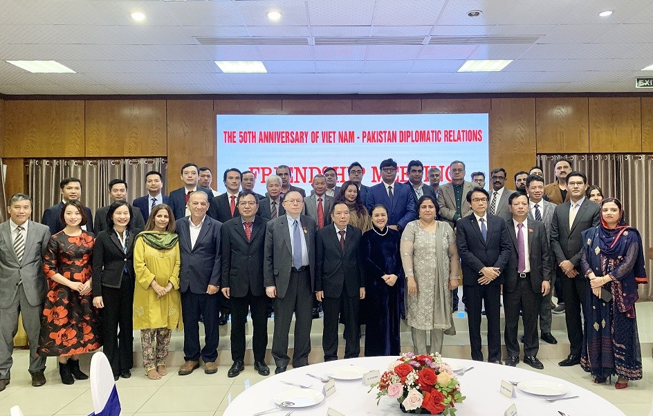 Gặp mặt hữu nghị kỷ niệm 50 năm thiết lập quan hệ ngoại giao Việt Nam-Pakistan