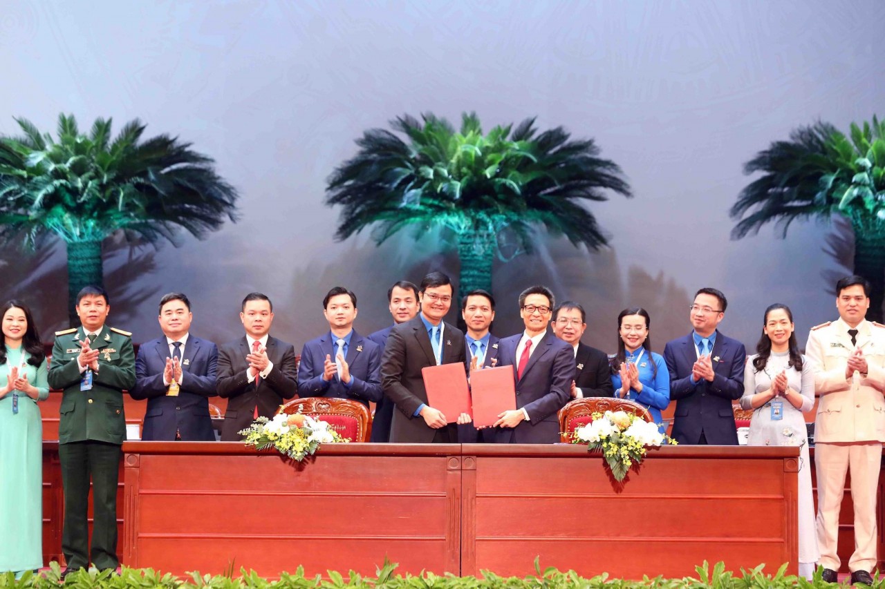Lễ ký kết nghị quyết liên tịch giữa Chính phủ và Ban Chấp hành Trung ương Đoàn TNCS Hồ Chí Minh giai đoạn 2022-2027
