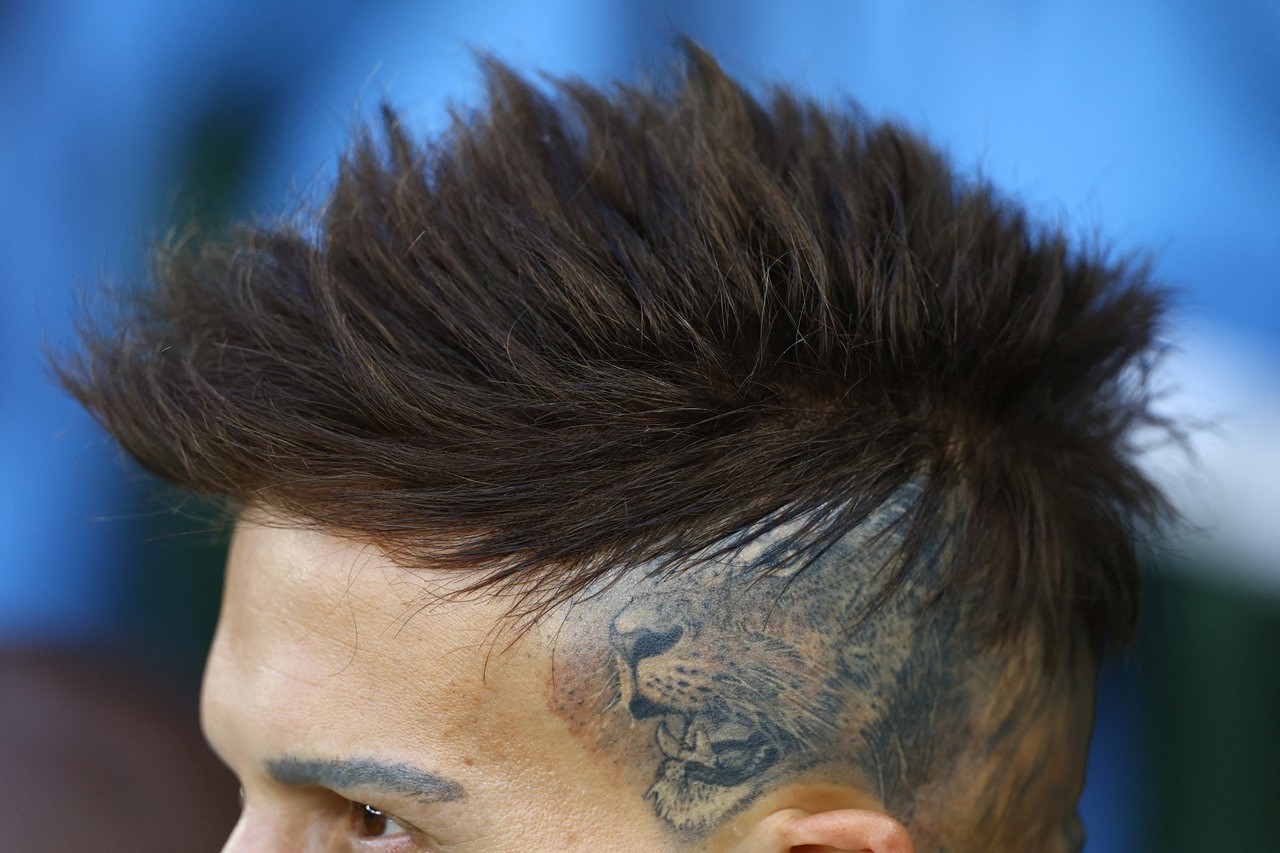 Những kiểu tóc 'độc nhất vô nhị' tại World Cup 2022