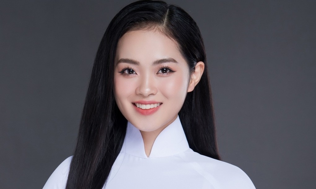 Nữ sinh 20 tuổi nổi bật ở Hoa hậu Việt Nam