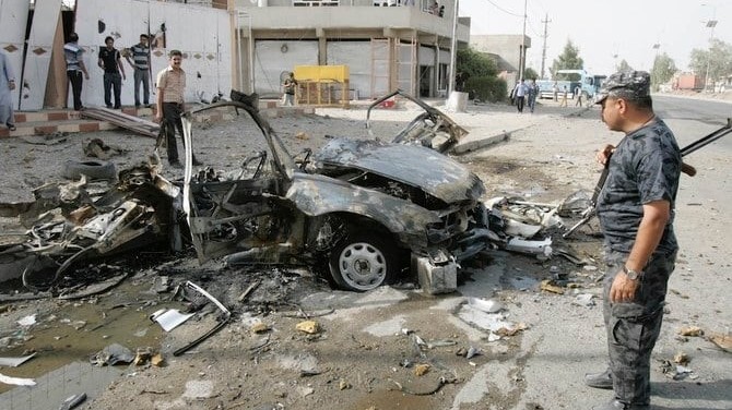Tình hình Trung Đông: Tấn công đồn cảnh sát ở Pakistan, đánh bom xe ở Iraq