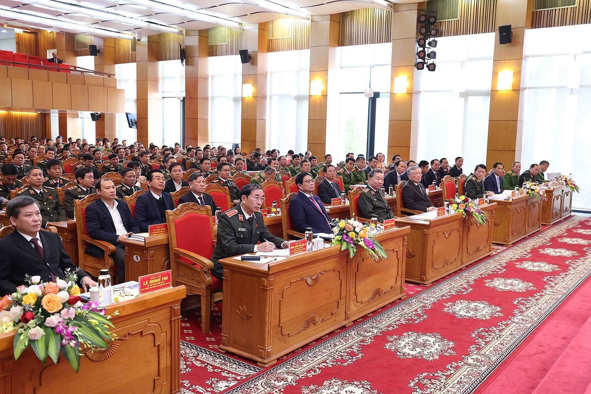 Thủ tướng Phạm Minh Chính với các đại biểu dự Hội nghị Công an toàn quốc lần thứ 78. (Nguồn: TTXVN)