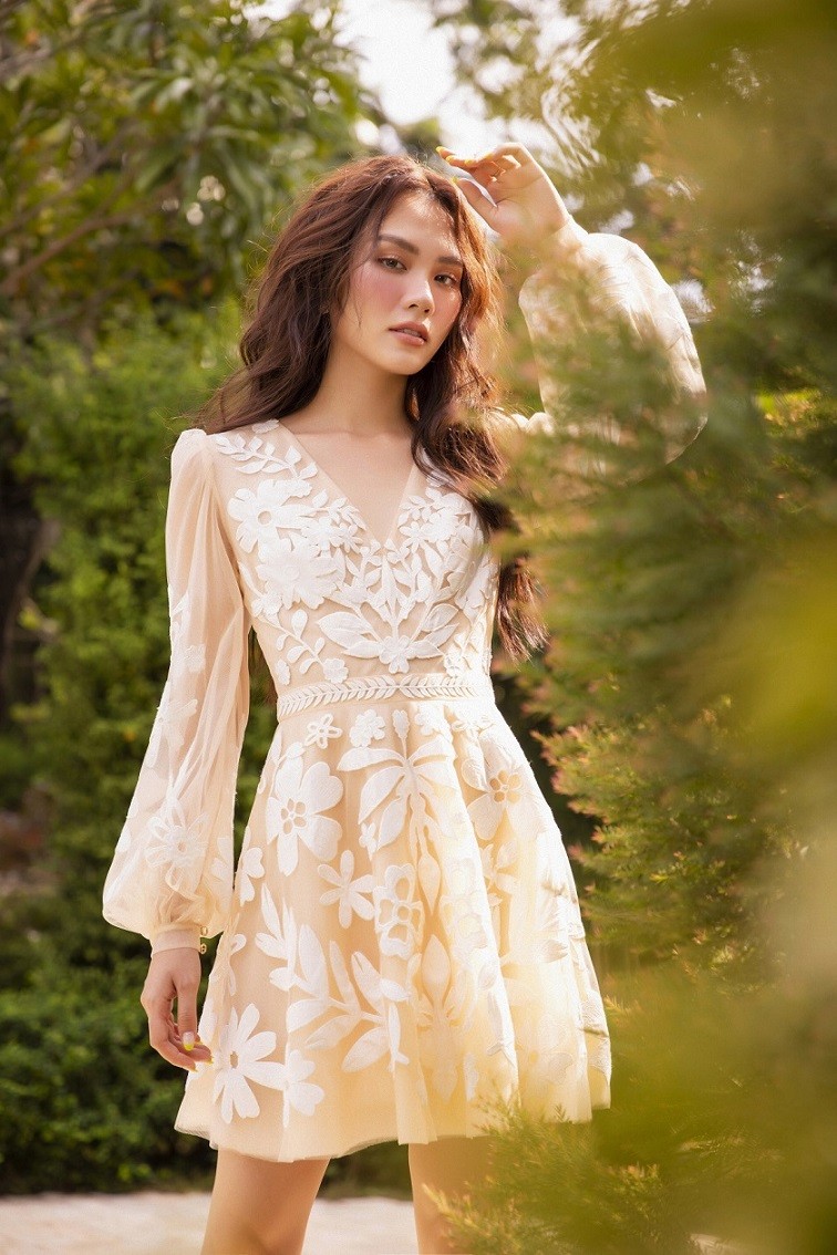 Hoa hậu Mai Phương gợi ý những mẫu váy đầm trang nhã trong mùa Xuân