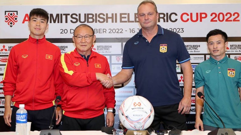 AFF Cup 2022: HLV Park và HLV đội Lào khẳng định quyết tâm trước trận thư hùng