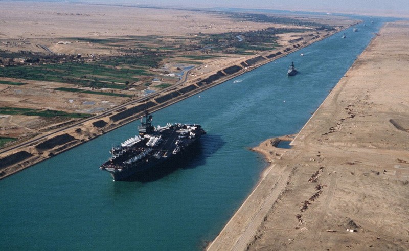 Số lượng tàu di chuyển qua kênh đào Suez kể từ đầu năm 2022 đến này đạt hơn 23.000 lượt tàu, tăng đáng kể từ khoảng 21.700 lượt tàu năm 2021. (Nguồn: Cairo Scene)