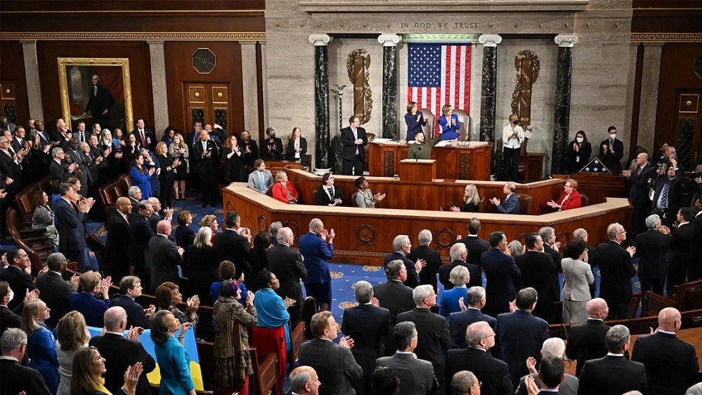 Tổng thống Ukraine phát biểu tại Quốc hội Mỹ, khẳng định 2023 sẽ là năm ‘bước ngoặt’