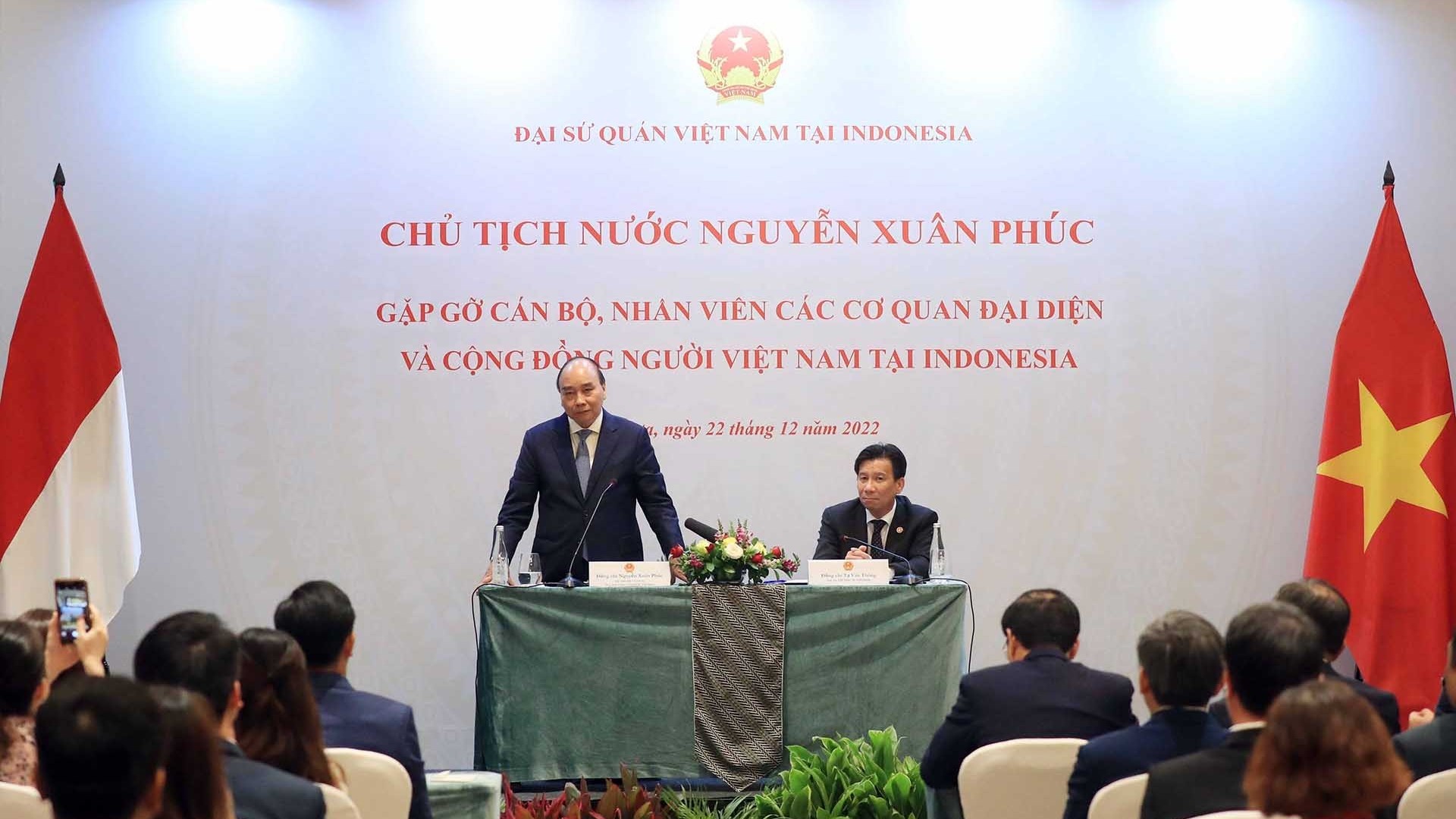 Chủ tịch nước mong muốn kiều bào, các doanh nghiệp Việt Nam tại Indonesia thúc đẩy hợp tác thương mại hai nước