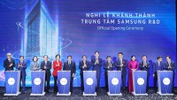 Thủ tướng Phạm Minh Chính đề nghị Samsung coi Việt Nam là cứ điểm quan trọng, chiến lược toàn cầu