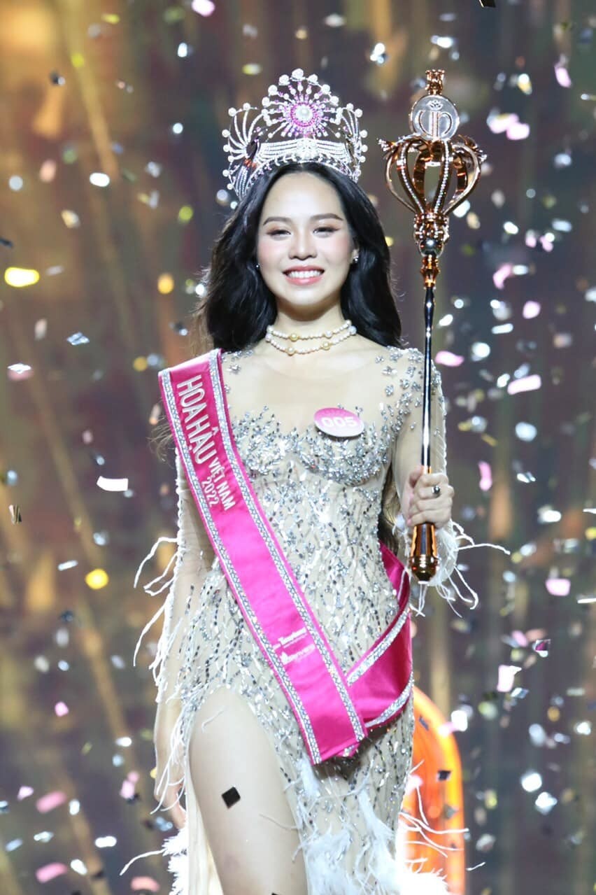 Huỳnh Thị Thanh Thủy trở thành tân Hoa hậu Việt Nam 2022