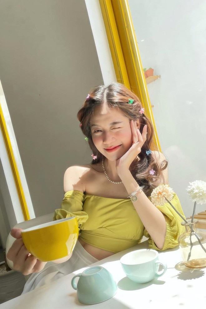 Ngắm nhan sắc đời thường của Hoa hậu Việt Nam 2022 Huỳnh Thị Thanh Thủy