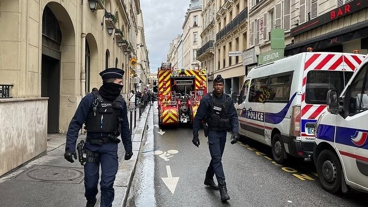 Vụ xả súng ở Paris: Nghi phạm hành động một mình, chưa xác định chính xác động cơ gây án