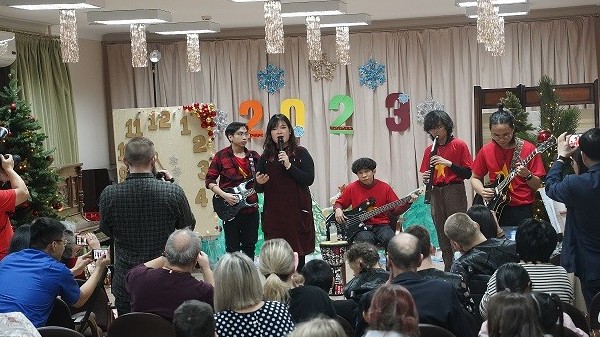 Tấm lòng của nhóm thiện nguyện người Việt tại Nga