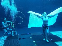 Nữ diễn viên Kate Winslet phá kỷ lục với thành tích nhịn thở hơn 7 phút dưới nước