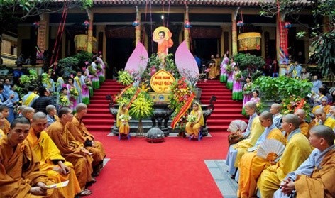 Vietnamese Party, State facilitate practice of religions