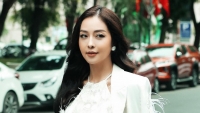 Sao Việt: Jennifer Phạm xinh đẹp, tự tin xuống phố, Hương Giang 'yêu đơn phương'