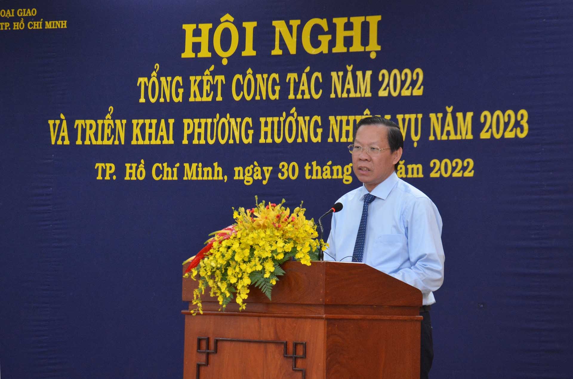 Ông Phan Văn Mãi, Ủy viên Trung ương Đảng, Phó Bí thư Thường trực Thành ủy,  Chủ tịch UBND Thành phố Hồ Chí Minh phát biểu.