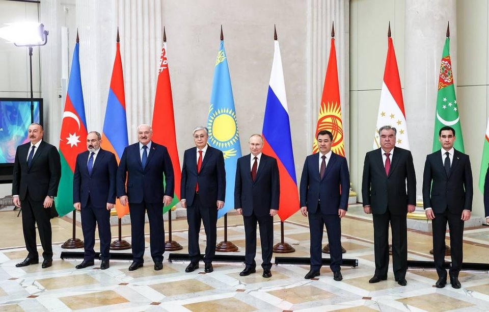 Các nhà lãnh đạo tham dự Hội nghị thượng đỉnh không chính thức SNG tại thành phố St. Petersburg, Nga ngày 26/12/2022. (Nguồn: TASS)