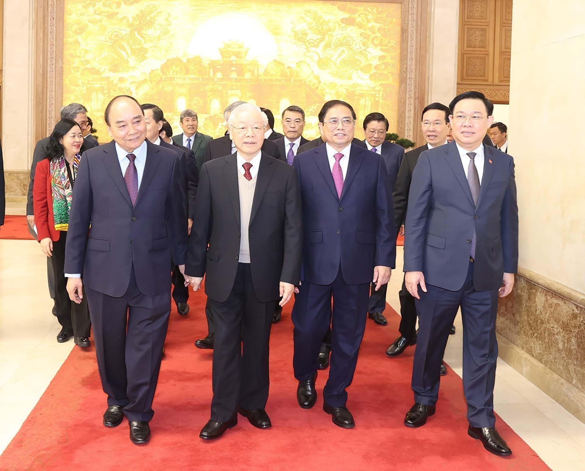 Tổng Bí thư Nguyễn Phú Trọng cùng các đồng chí lãnh đạo Đảng, Nhà nước và đại biểu đến dự hội nghị. (Nguồn: TTXVN)
