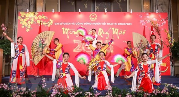 Tết cộng đồng ấm áp của người Việt tại Singapore
