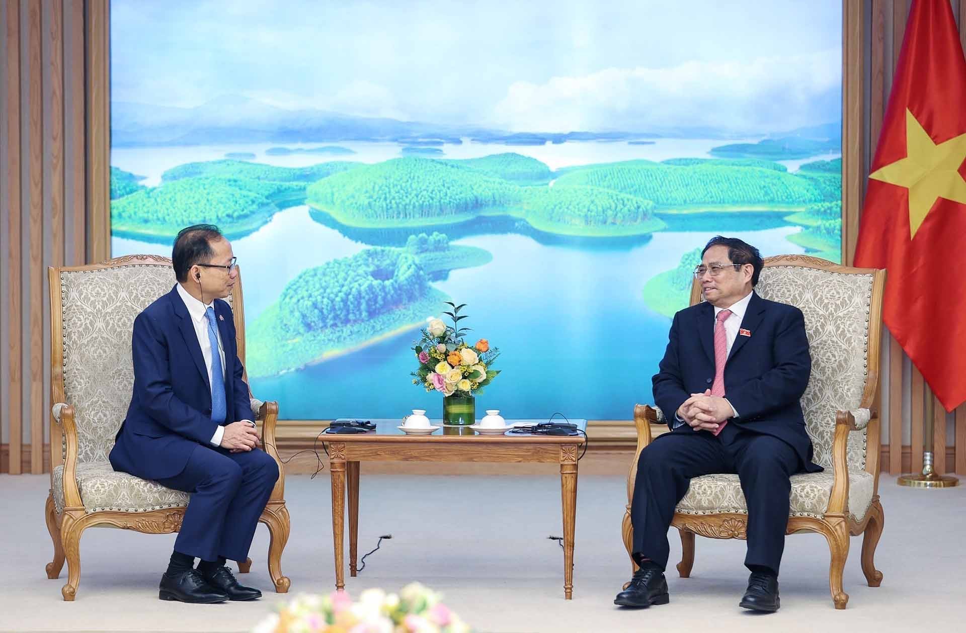 Thủ tướng Phạm Minh Chính tiếp Đại sứ Vương quốc Campuchia Chay Navuth. (Nguồn: TTXVN)