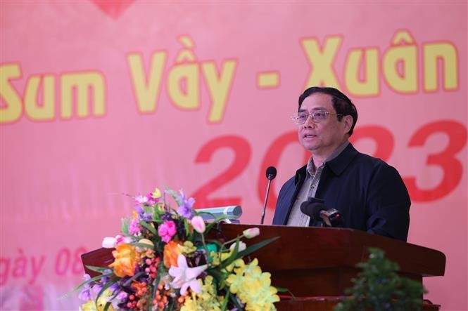 Thủ tướng Phạm Minh Chính dự Chương trình ‘Tết Sum vầy - Xuân gắn kết’ năm 2023. (Nguồn: TTXVN)