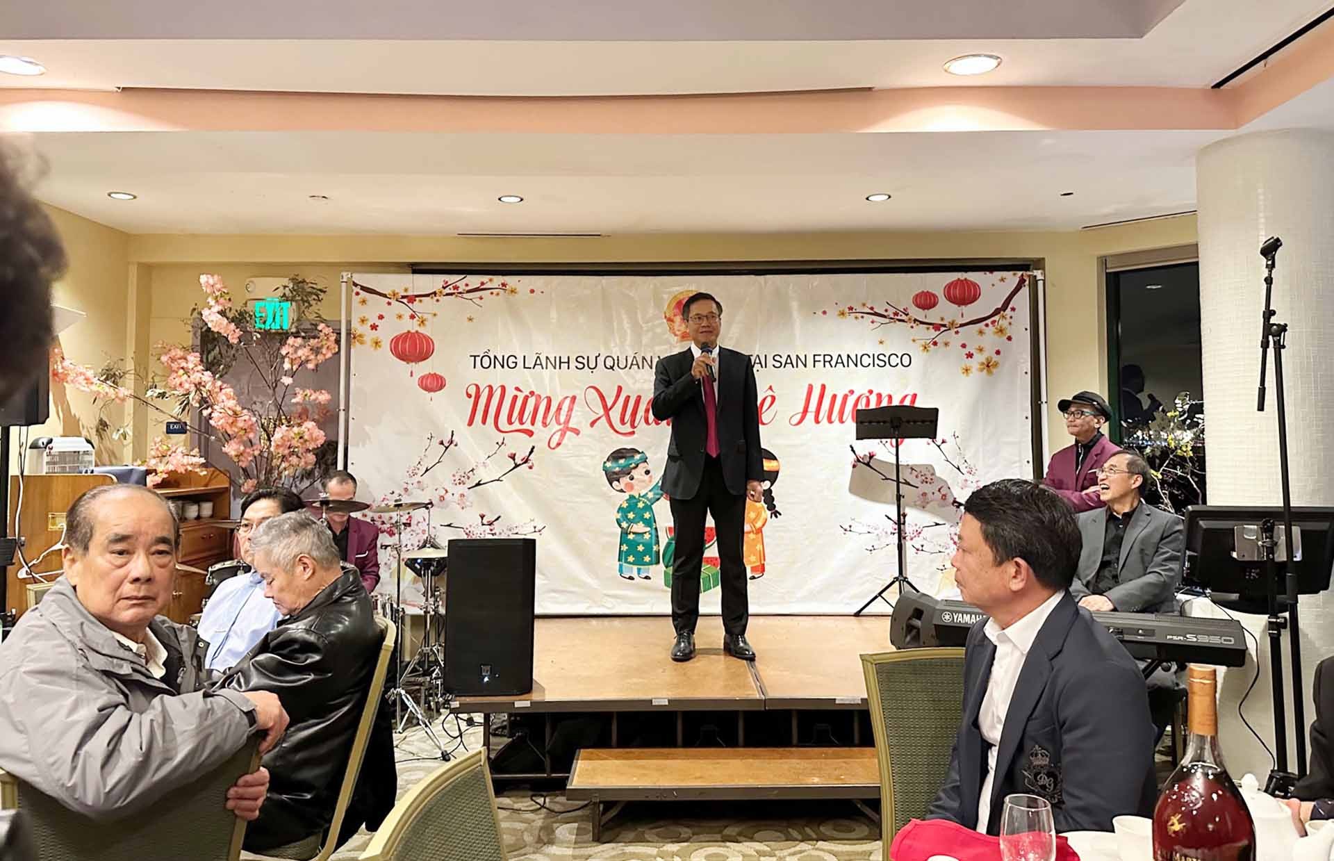 Tổng lãnh sự quán Việt Nam tại San Francisco, Hoa Kỳ đã tổ chức chương trình Xuân Quê hương mừng xuân Quý Mão 2023.