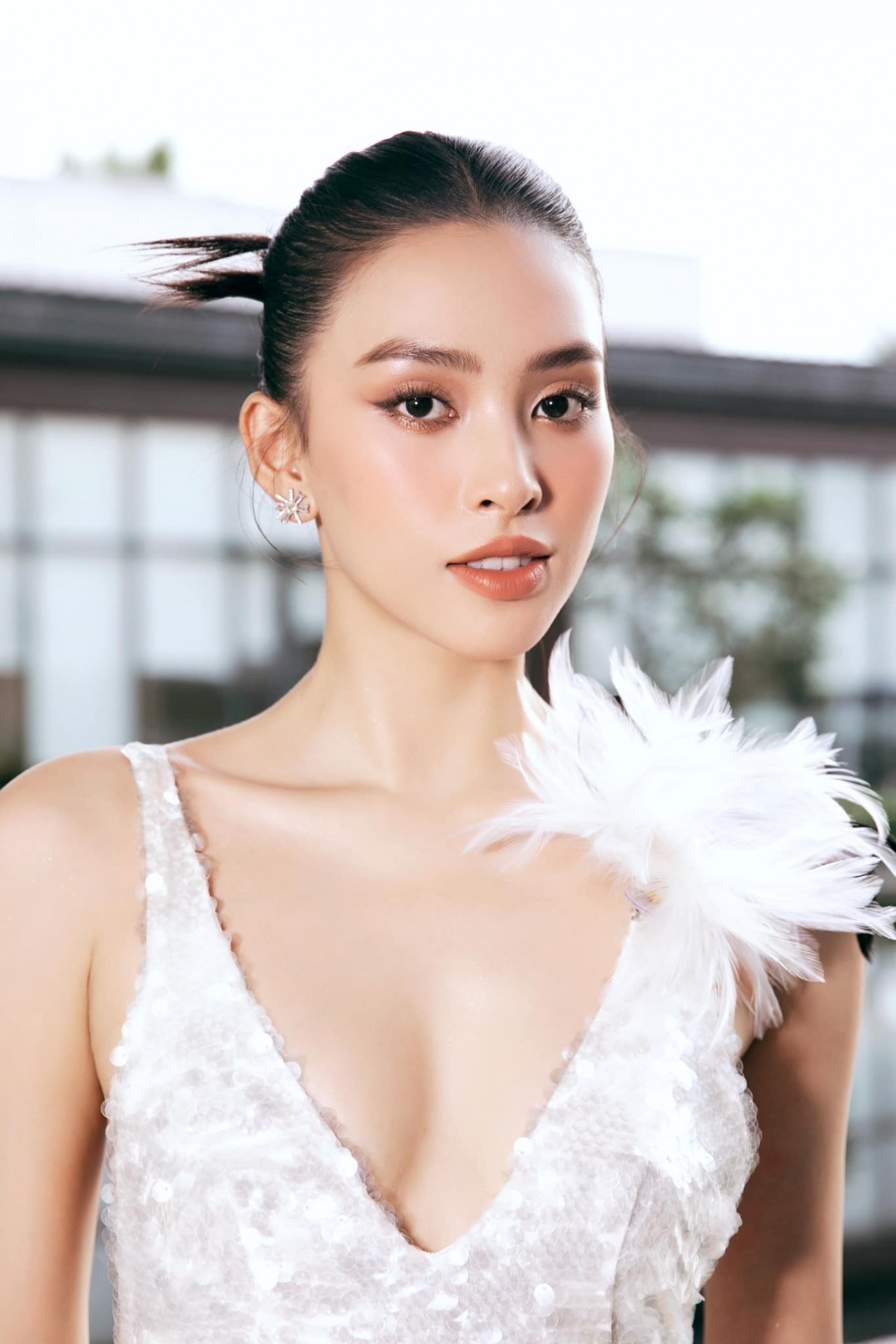Hoa hậu Tiểu Vy... đẹp như thiên thần