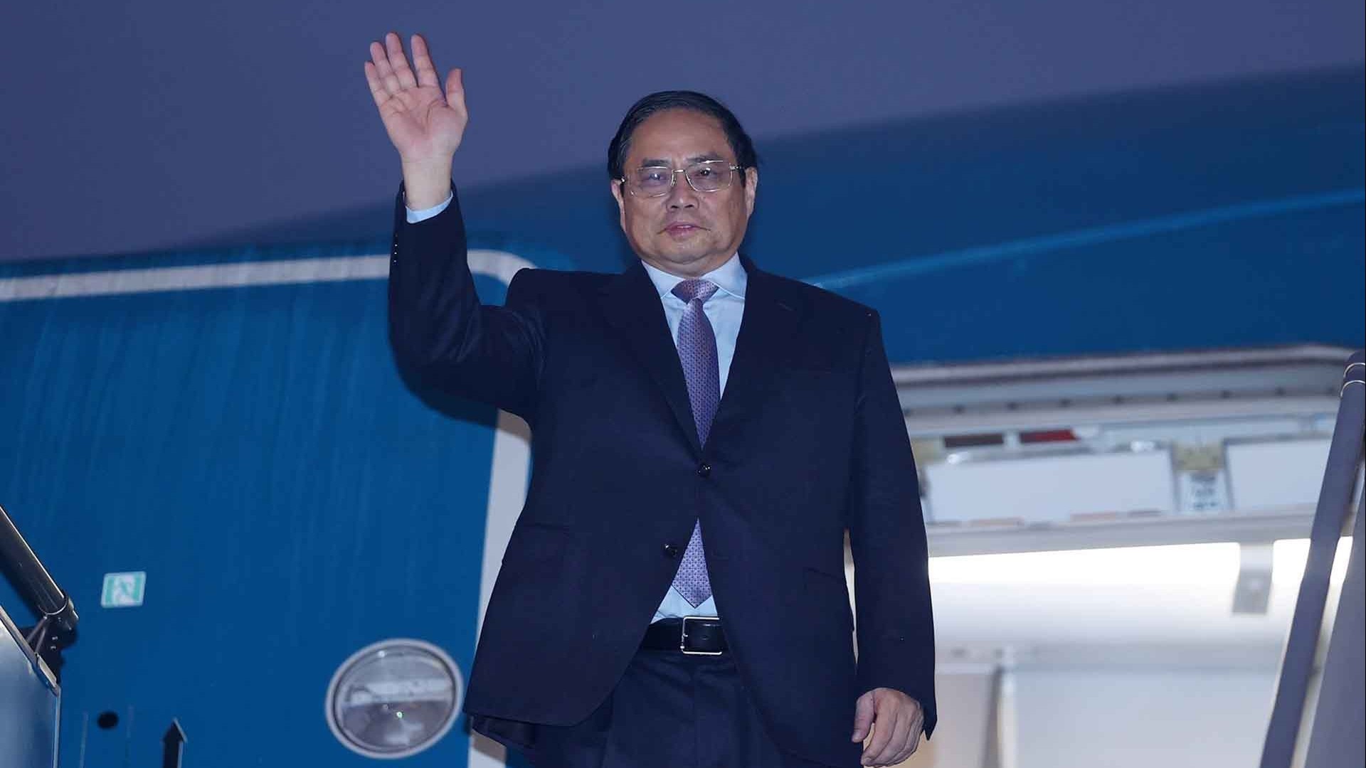 Thủ tướng Phạm Minh Chính lên đường thăm chính thức nước Cộng hòa Dân chủ Nhân dân Lào