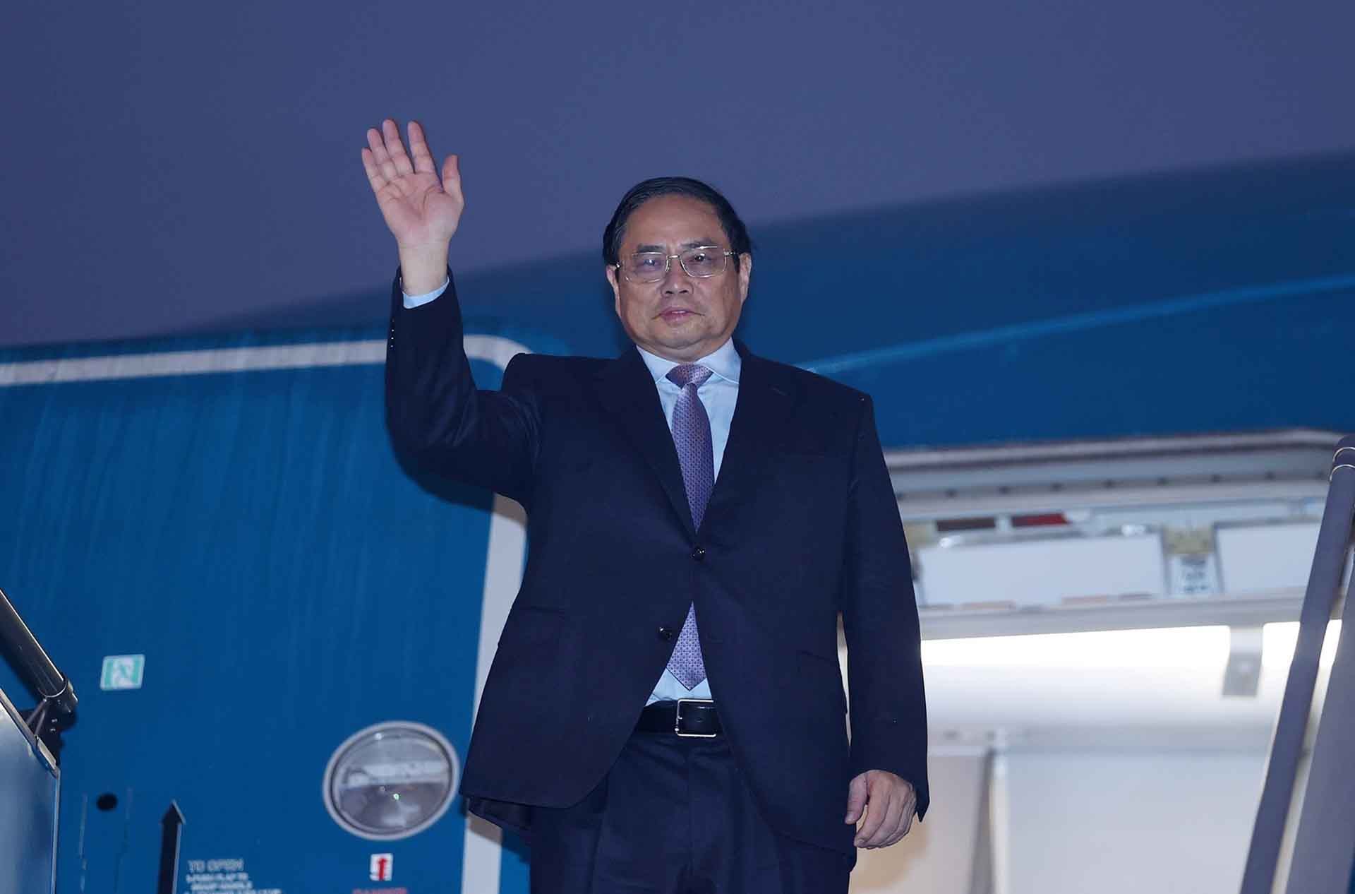 Thủ tướng Phạm Minh Chính rời Hà Nội, lên đường thăm chính thức CHDCND Lào. (Nguồn: TTXVN)