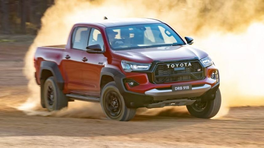 Cận cảnh Toyota Hilux GR Sport 2023 ra mắt tại Australia