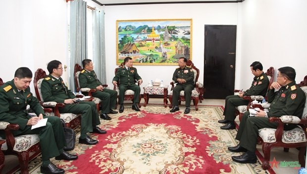 Vietnamese, Lao Defence Ministries step up cooperation